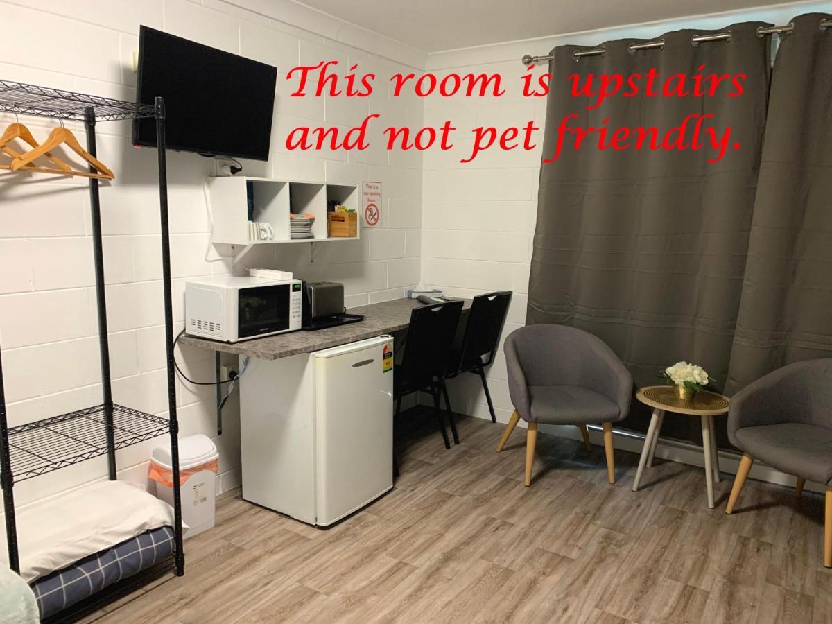 تاونسفيل Spanish Lace Motor Inn المظهر الخارجي الصورة