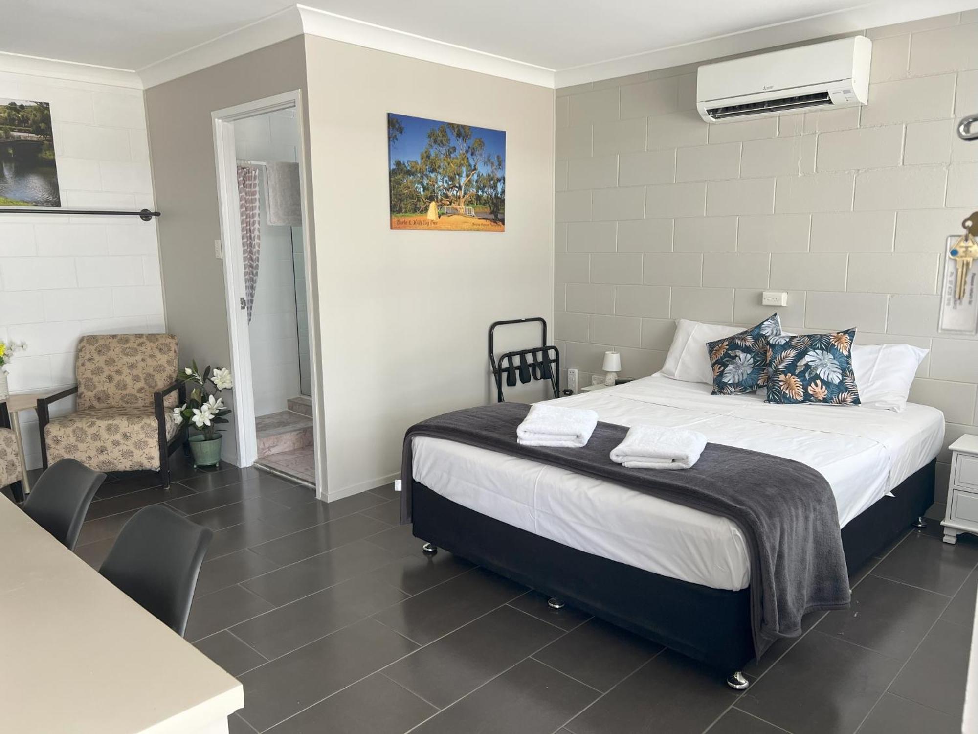 تاونسفيل Spanish Lace Motor Inn المظهر الخارجي الصورة