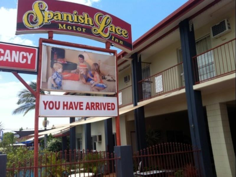 تاونسفيل Spanish Lace Motor Inn المظهر الخارجي الصورة